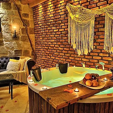 Casia Cave Otel *