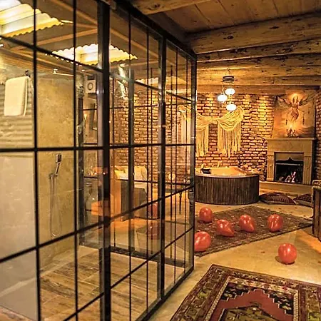 Hotel Casia Cave
